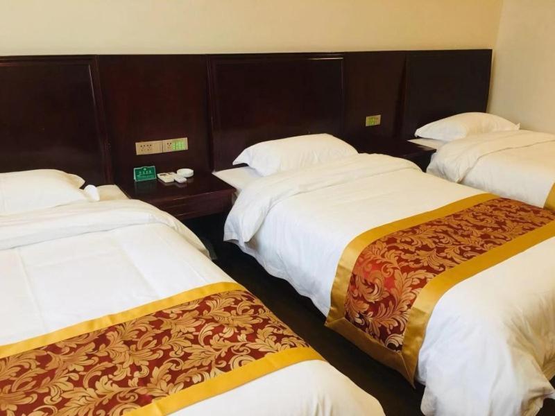 Greentree Alliance Tianshui Railway Station Hotel Exteriör bild